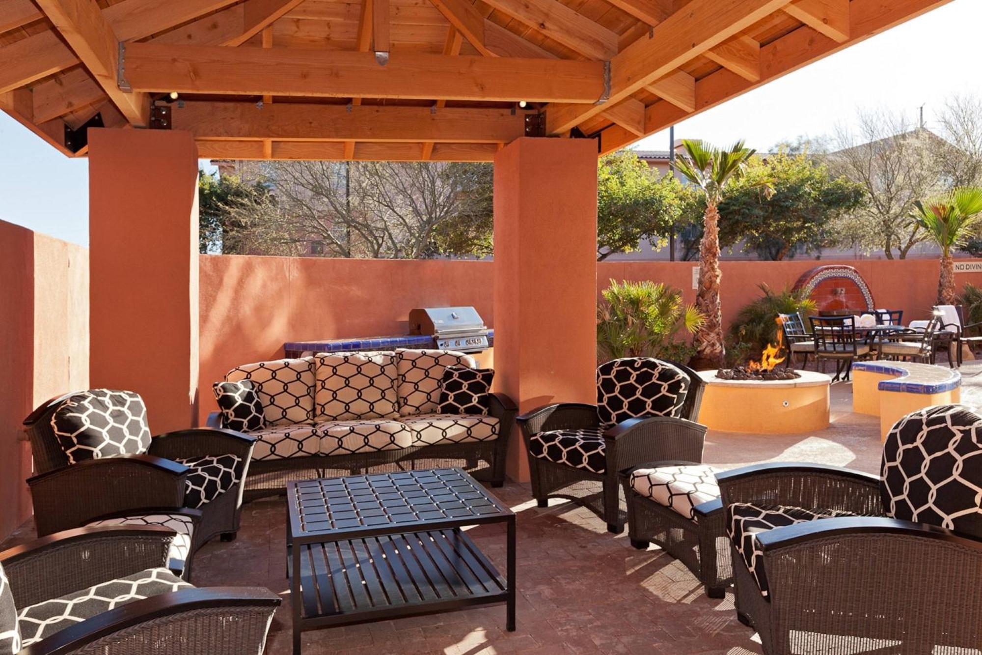 Springhill Suites Tempe At Arizona Mills Mall Exterior foto